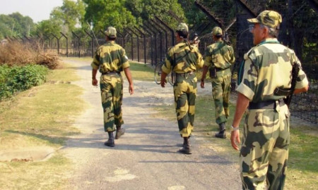 সীমান্তে নিজের অস্ত্রেই গুলিবিদ্ধ হন বিএসএফ সদস্য