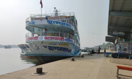 ঝালকাঠি থেকে লঞ্চ-বাসে ঢাকায় যাচ্ছেন ২০ হাজার নেতাকর্মী