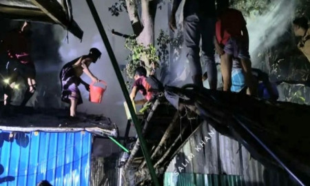 কক্সবাজারে রোহিঙ্গা ক্যাম্পে আগুন, পুড়েছে ৫ ঘর
