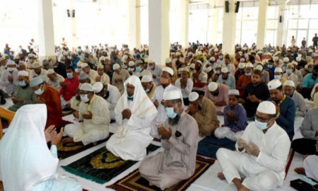 জুমার নামাজের গুরুত্বের ব্যাপারে যা বলেছেন নবীজী