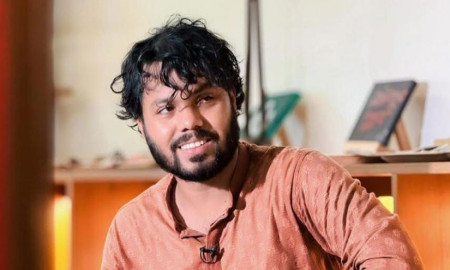 ৭২ ঘণ্টায় খুনিকে গ্রেফতার না করলে রেমিট্যান্স শাটডাউনের হুঁশিয়ারি