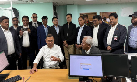 ভোটার হওয়ার প্রক্রিয়া সম্পন্ন করলেন তারেক রহমান