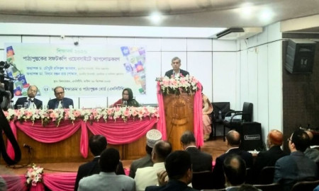 জানুয়ারির মধ্যেই সব বই পাবে শিক্ষার্থীরা