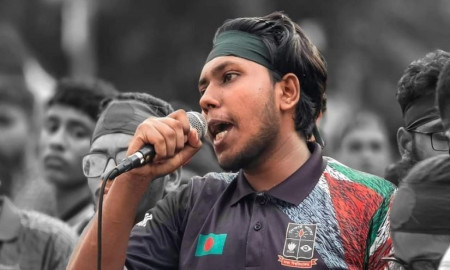 ‘ছাত্রলীগ নেতাদের জামিন দিচ্ছে ইন্টেরিম, নির্বাচনে ব্যস্ত বড় ভাইয়েরা জানেও না’