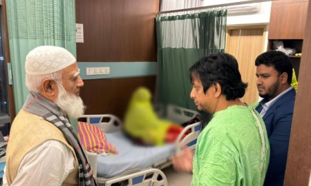 ওসমান হাদির মায়ের চিকিৎসার খোঁজ নিলেন জামায়াত আমির