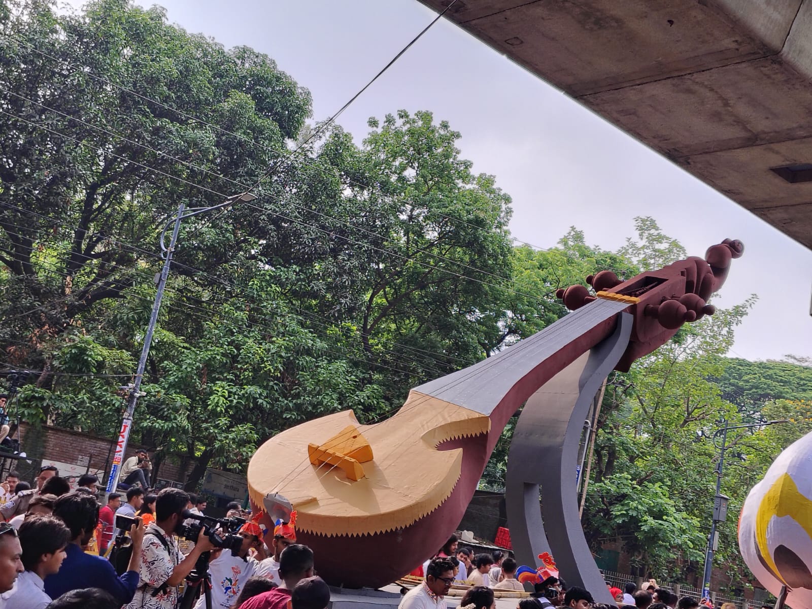 ঢাকা বিশ্ববিদ্যালয়ে বর্ণিল বৈশাখ শোভাযাত্রা