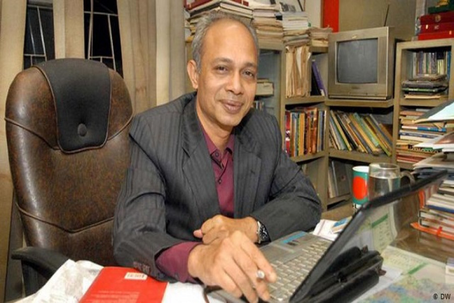 সাংবাদিক নূরুল কবিরের ফেসবুক আইডি উধাও