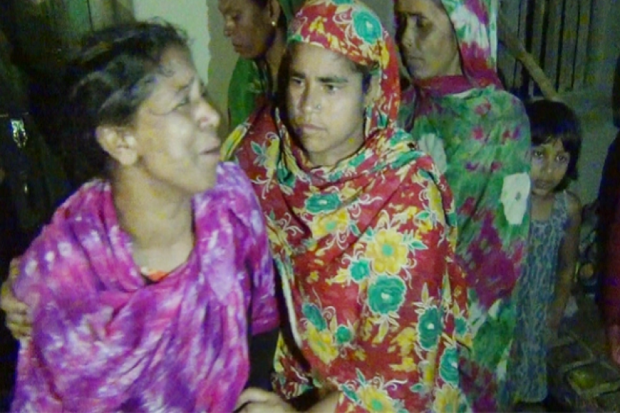 জমি নিয়ে বিরোধে সৎ ভাইকে জবাই