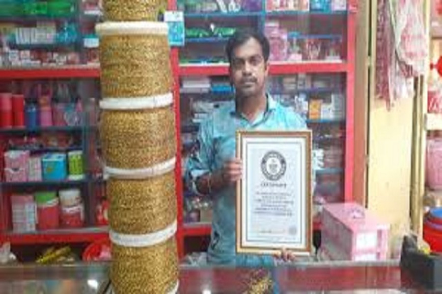 সেফটিপিনের চেইন তৈরি করে গিনেস বুকে বাংলাদেশি পার্থ