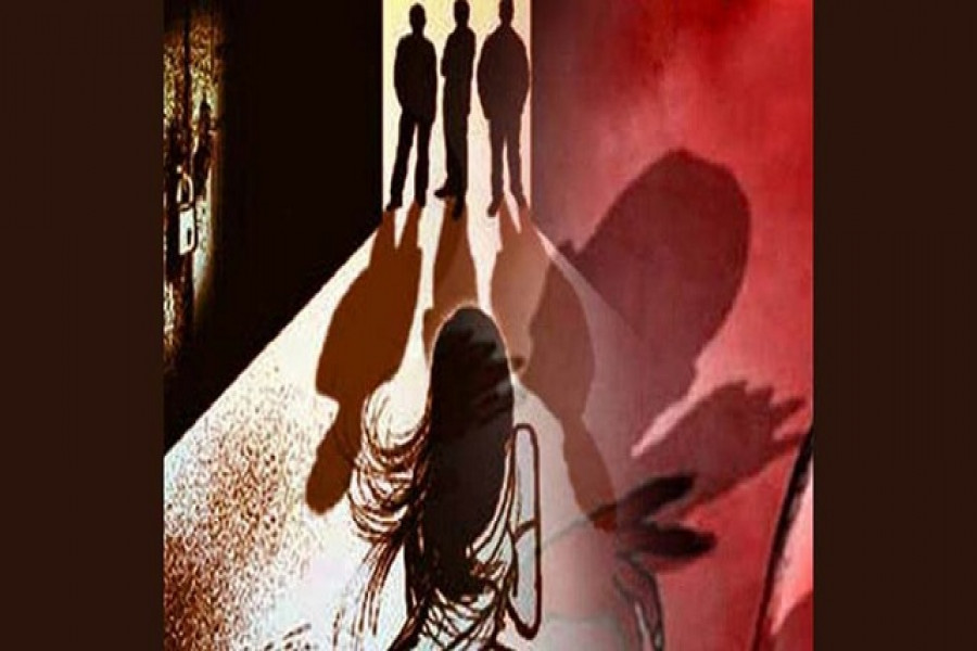 গৃহবধূকে বিবস্ত্র করে নির্যাতন: ফেসবুকে তোলপাড়