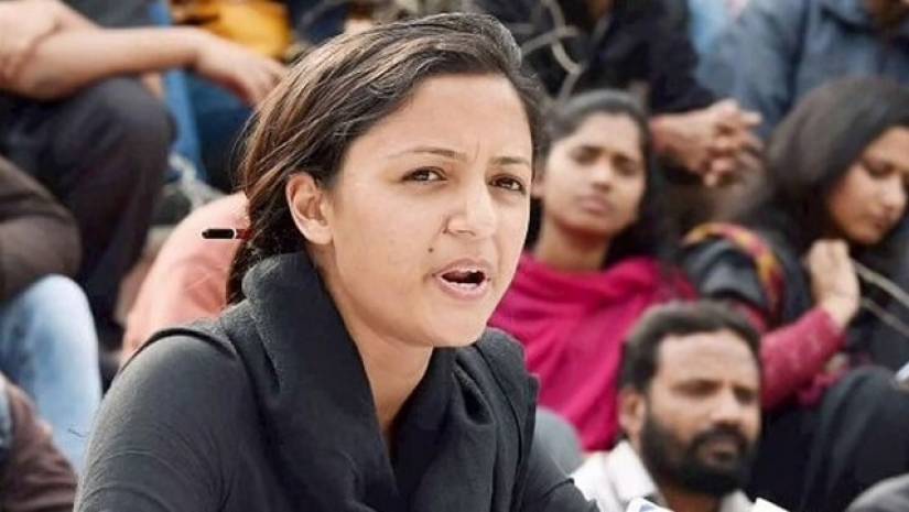 নেহরু বিশ্ববিদ্যালয়ের ছাত্রী শেহলা রশিদের বিরুদ্ধে থানায় অভিযোগ বাবার