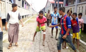 ভাসানচরে রোহিঙ্গা শিশুদের শিক্ষা নিশ্চিত করার উদ্যোগ