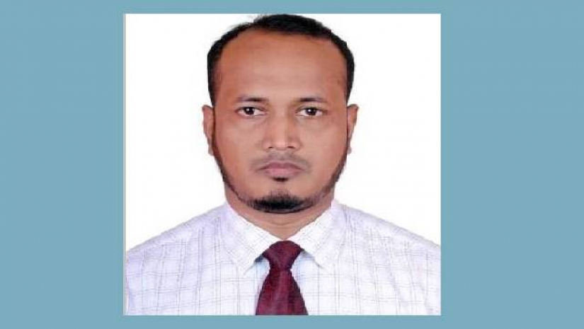 স্কুলছাত্রকে পেটানোর অভিযোগে শিক্ষক গ্রেফতার