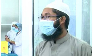 একই দিনে একজনকে ৩ বুথে তিনবার টিকা ‘গুজব’