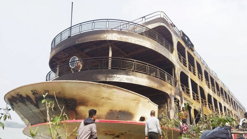 লঞ্চে আগুন লাগার ঘটনায় দুই মাস্টার কারাগারে