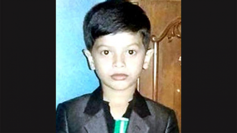 ক্রিকেট খেলতে যেয়ে প্রাণ গেল স্কুলছাত্রের