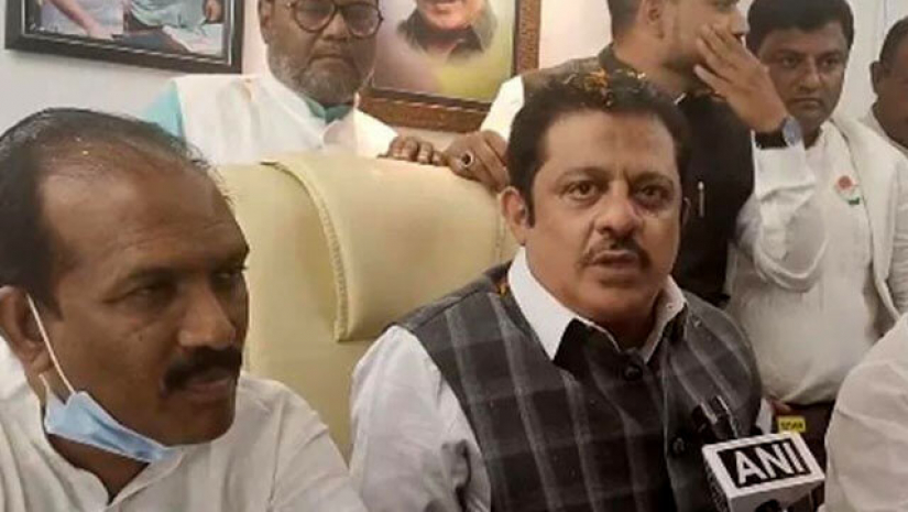 হিজাব পরেন না বলেই ভারতে ধর্ষণ সবচেয়ে বেশি : কংগ্রেস নেতা
