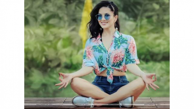 সানি লিওনের বাংলাদেশ সফর বাতিল করলো সরকার