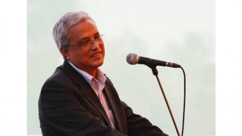 চিকিৎসকের ভুলে মৃত্যুর সাথে লড়ছে ঢাবি ছাত্রের মা