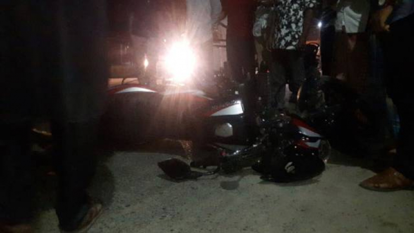 ট্রাক চাপায় স্কুলশিক্ষকের মৃত্যু