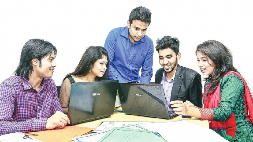অভিজ্ঞতা ছাড়াই ২২ হাজার টাকা বেতনে চাকরির সুযোগ