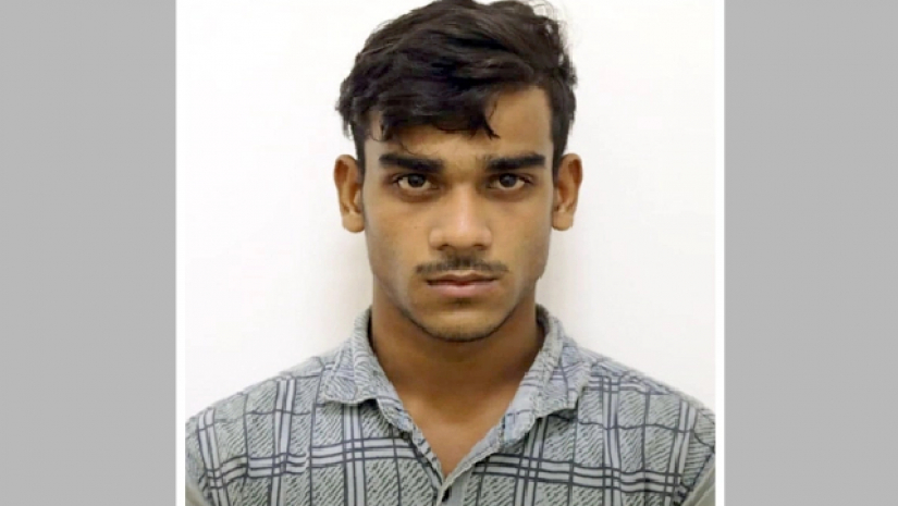 দিনে চালকের সহকারী, রাতে করতেন বাসে ডাকাতি