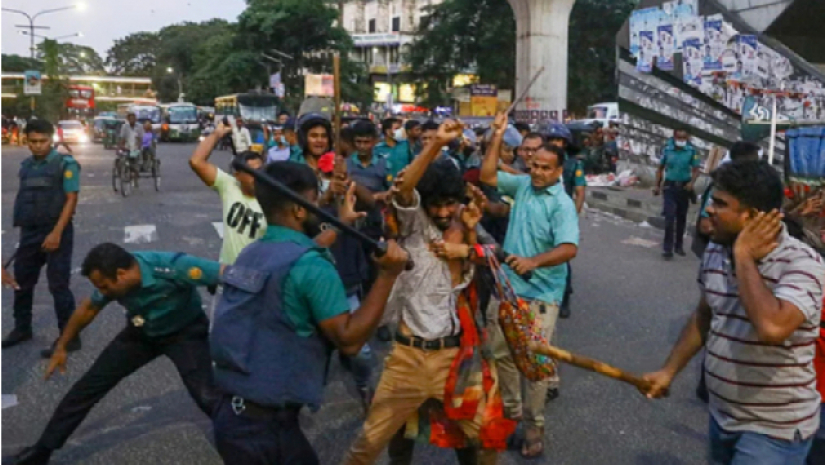 শাহবাগে পুলিশের উপর হামলার অভিযোগে মামলা
