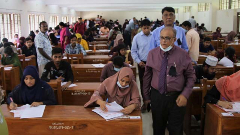 বিজ্ঞানের মতো মানবিকের প্রশ্নও সিলেবাসের বাইরে, হতাশ ভর্তিচ্ছুরা