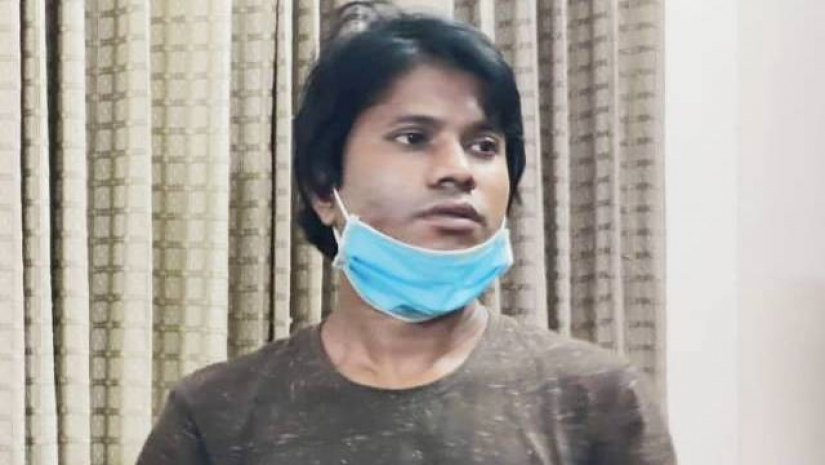 গুচ্ছের পরীক্ষায় ভাড়ায় খাটা ঢাবির আবিরের বিরুদ্ধে মামলা