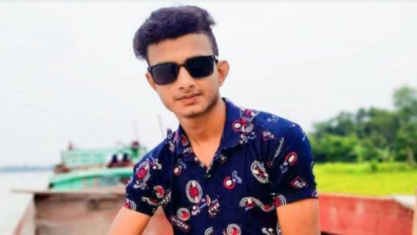 অ্যাম্বুলেন্সের ধাক্কায় এসএসসি পরীক্ষার্থীর মৃত্যু