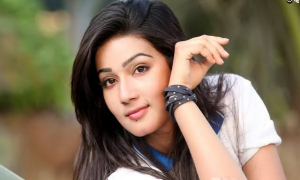 মা হতে চলেছেন মাহিয়া মাহি