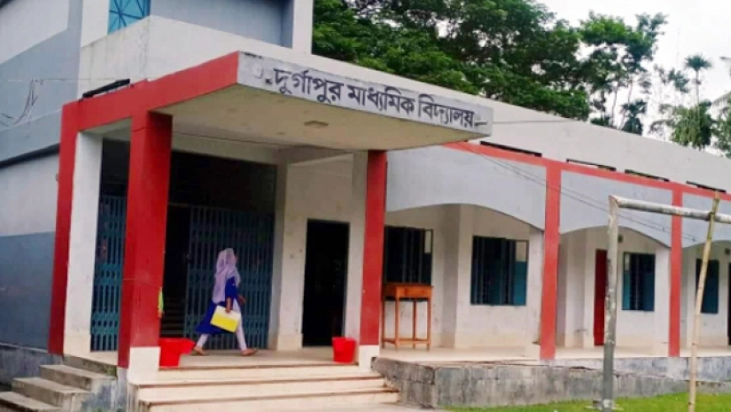 রাতে সন্তান প্রসব, সকালে এসএসসি পরীক্ষা দিলো হাসিনা