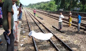 মা-বাবার চোখের সামনে প্রাণ হারালেন বিশ্ববিদ্যালয় ছাত্র