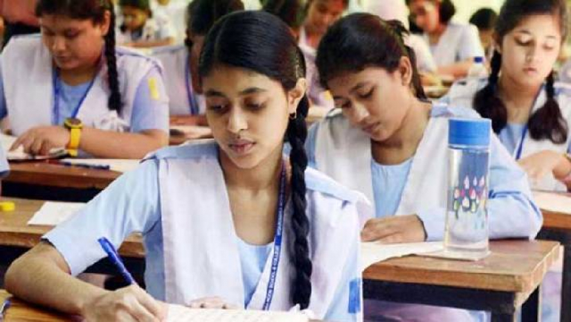 কমেছে এসএসসি পরীক্ষার্থী