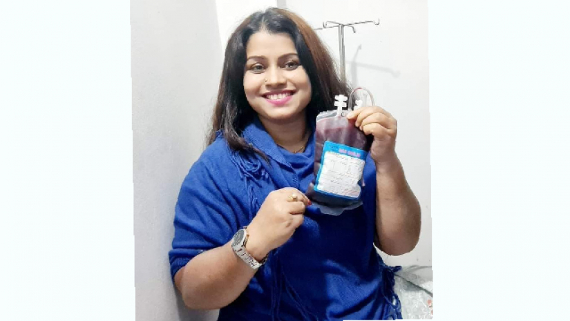 প্রধানমন্ত্রীকে নিয়ে ‘আপত্তিকর’ পোস্ট দেয়ায় মহিলা দলনেত্রী গ্রেপ্তার