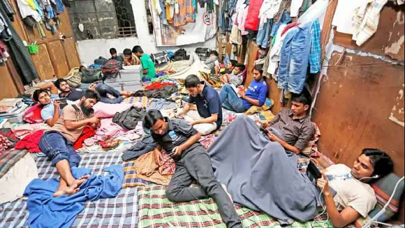 পরীক্ষায় খারাপ ফল করছেন ঢাবির গণরুমে থাকা শিক্ষার্থীরা!
