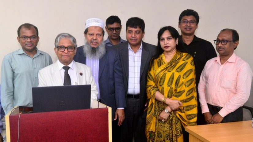 অনলাইনেই আয়-ব্যয়ের হিসেবে জানতে পারবেন ঢাবি শিক্ষক-কর্মকর্তারা