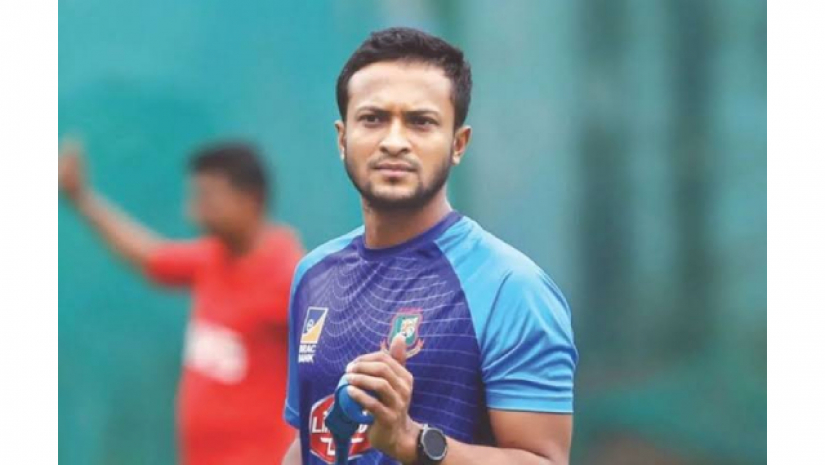 দেশে ফিরছেন না সাকিব