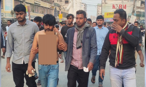 নেতাকর্মীদের হাতে রক্তাক্ত কুষ্টিয়া জেলা ছাত্রলীগ সম্পাদক