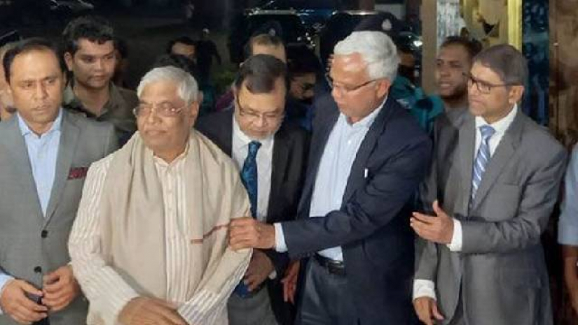 বিএনপির নয়াপল্টনের কার্যালয় খুলে দিয়েছে পুলিশ দাবি নেতাদের