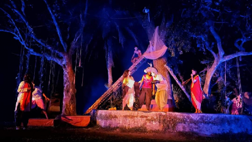 নজরুল বিশ্ববিদ্যালয়ে মঞ্চস্থ হল ‘ফাগুন রাতের গপ্পো’ 