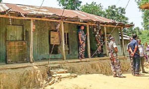 শিক্ষার্থীসহ ৮ বাংলাদেশীকে অপহরণ করেছে রোহিঙ্গা সশস্ত্র গোষ্ঠী 