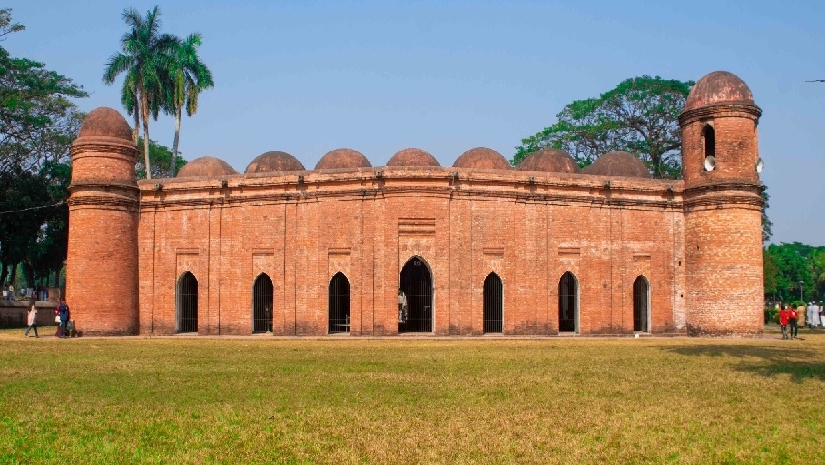 ষাট গম্বুজ মসজিদ: উপমহাদেশে মুসলিম স্থাপত্যের প্রাচীন নিদর্শন