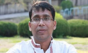 আন্দোলনের মুখে পবিপ্রবি রেজিস্ট্রারকে অব্যাহতি