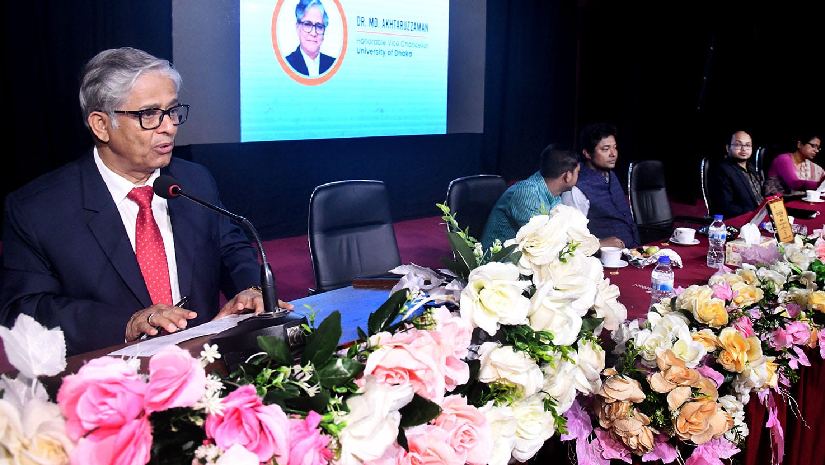তথ্যপ্রযুক্তি ও বিশ্ব সম্পর্কে বিস্তারিত জানলে জ্ঞান টেকসই হবে: ঢাবি উপাচার্য 
