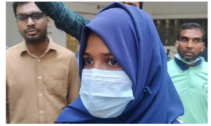 বিশ্ববিদ্যালয় থেকে নির্যাতনকারীদের আজীবন বহিষ্কার চান ফুলপরী