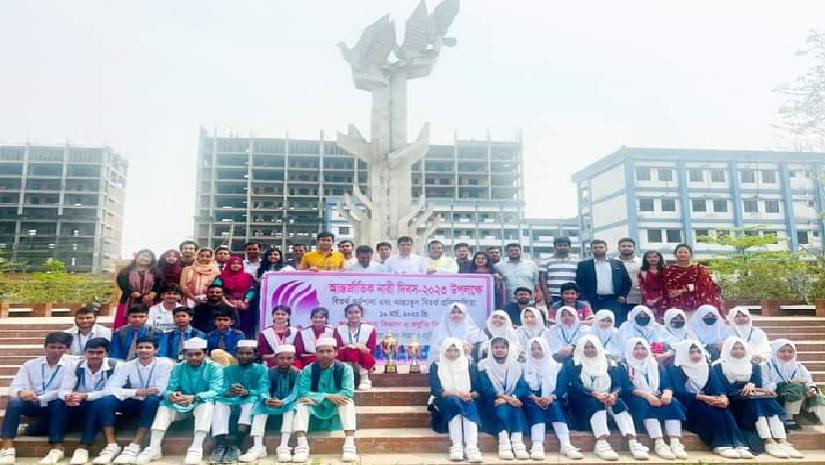 পাবিপ্রবি বন্ধুসভার উদ্যোগে বির্তক প্রতিযোগিতা