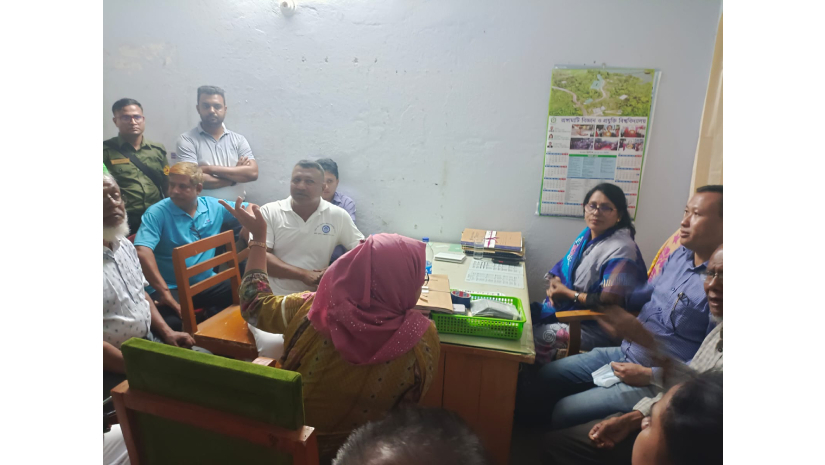 রাবিপ্রবি ভিসির সঙ্গে দুর্ব্যবহার, প্রধান শিক্ষক অবরুদ্ধ
