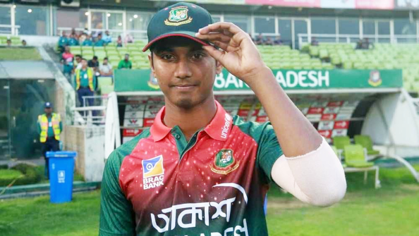 ক্রিকেটার হাসান মাহমুদকে নিয়ে দুই বিশ্ববিদ্যালয়ের কাড়াকাড়ি