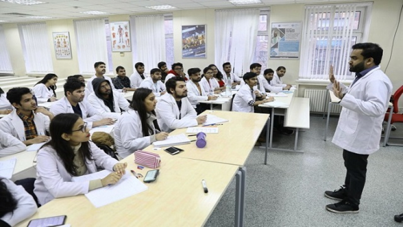 বেসরকারি মেডিকেলে ভর্তির সময় জানাল স্বাস্থ্য শিক্ষা অধিদপ্তর